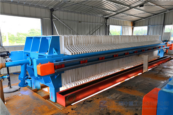 選擇壓濾機板框的材質，看看廠家是怎么做的