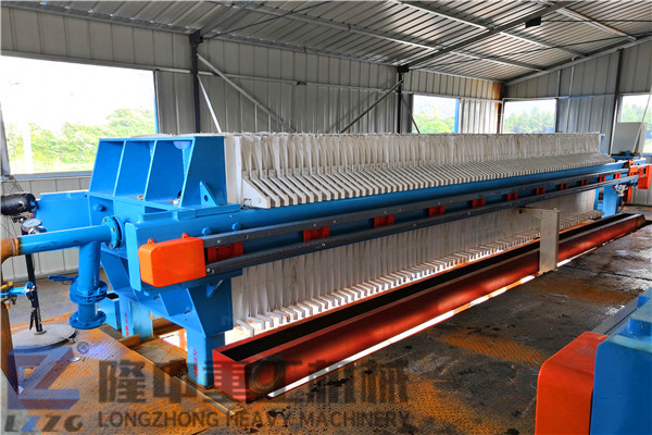 9102年，洗沙生產(chǎn)線要做暴利行業(yè)，污泥脫水選對板框壓濾機(jī)