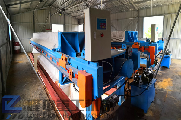 污泥污染不容小覷，隆中壓濾機為環(huán)保生產出力