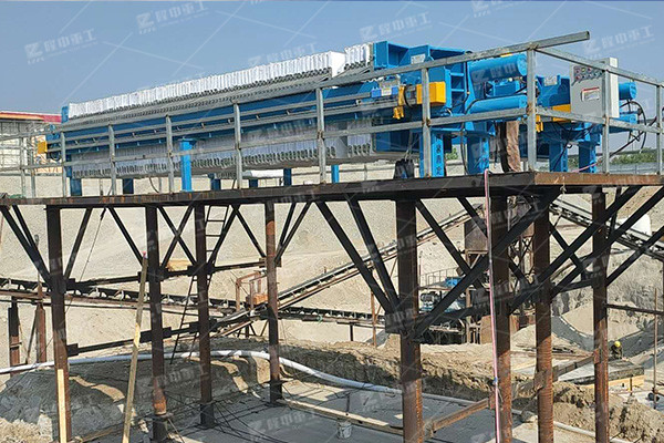 帶式壓濾機避免腐蝕的方法，污泥壓濾設(shè)備多少錢一臺？