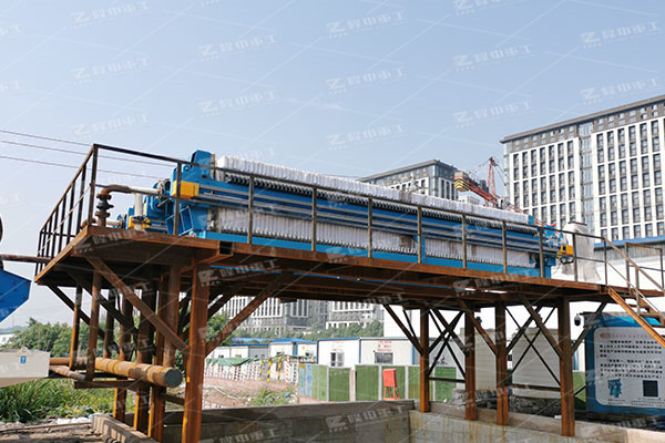 壓濾機(jī)過(guò)濾室滲漏怎么辦？是什么原因造成的呢？